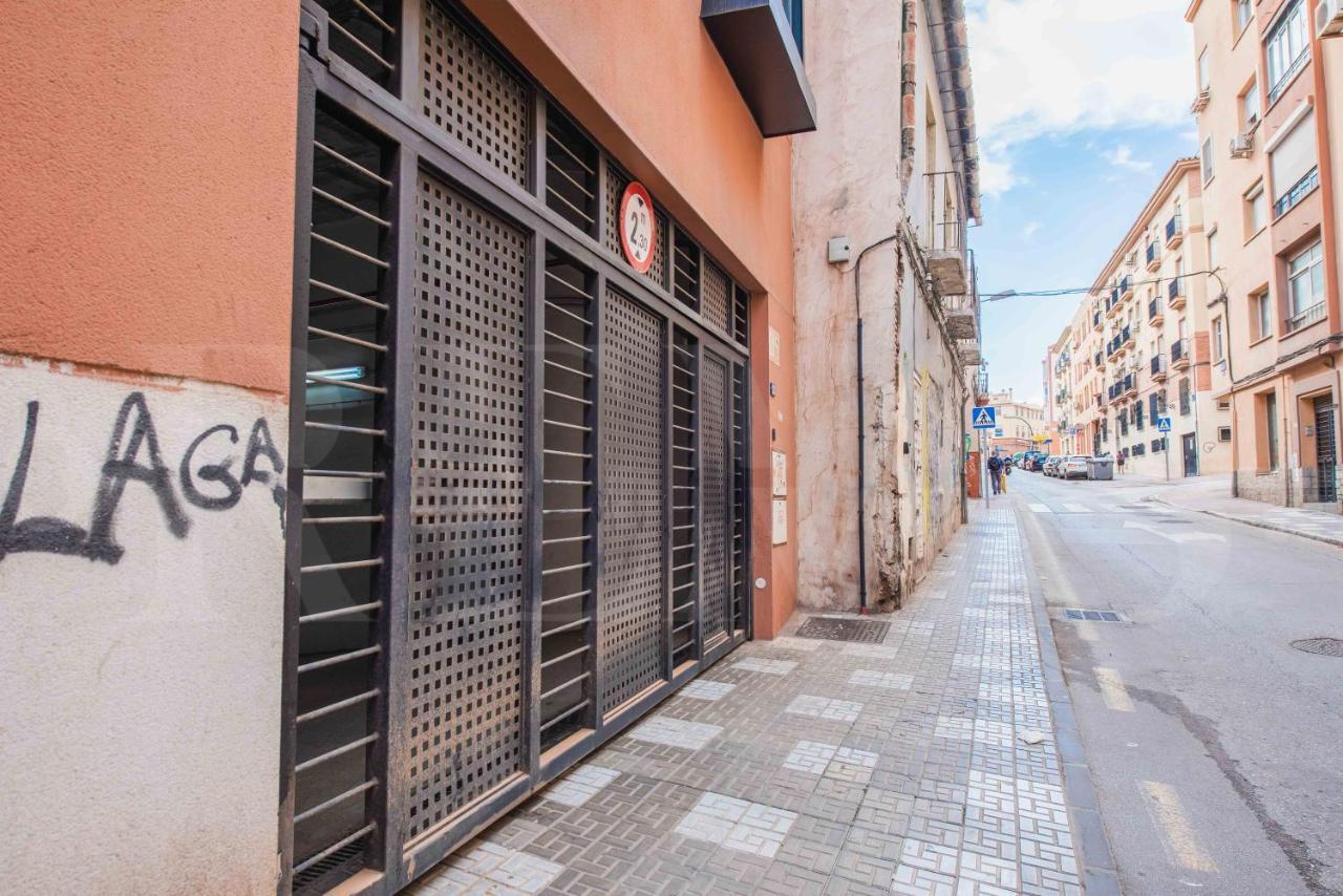 Relaxing Apartment With Community Pool & Parking- Center Málaga Exterior foto